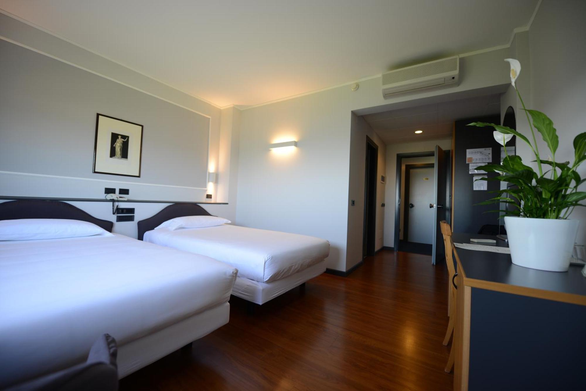 Hotel Mamiani & Relaxing Spa Urbino Pokój zdjęcie